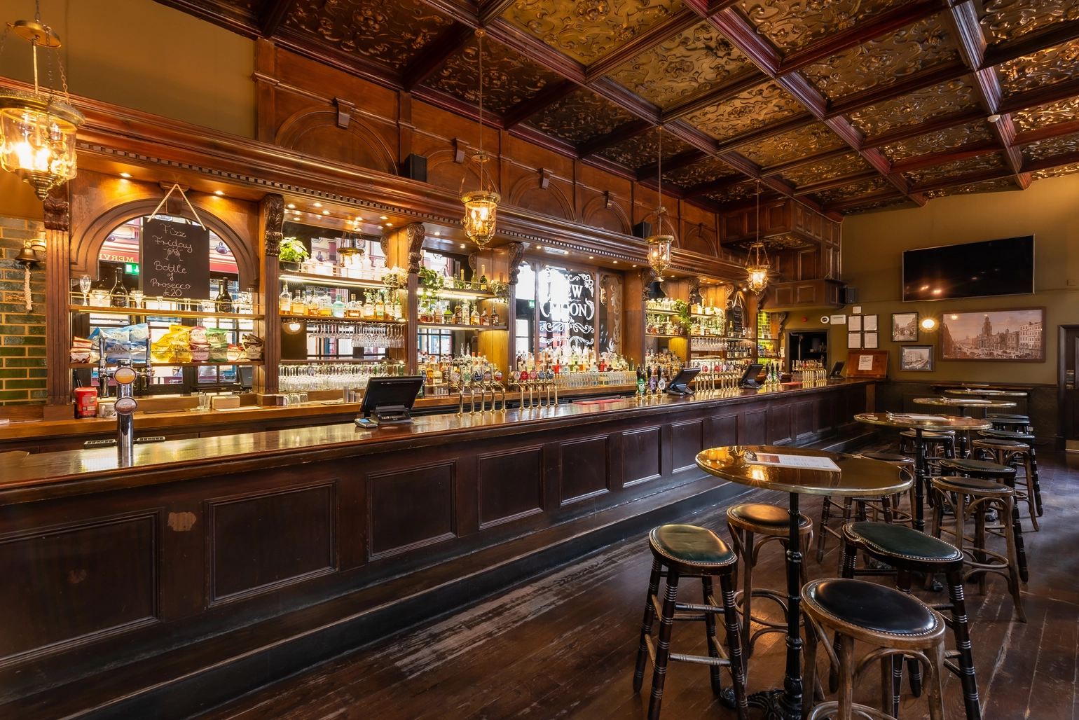 The New Moon Leadenhall Market